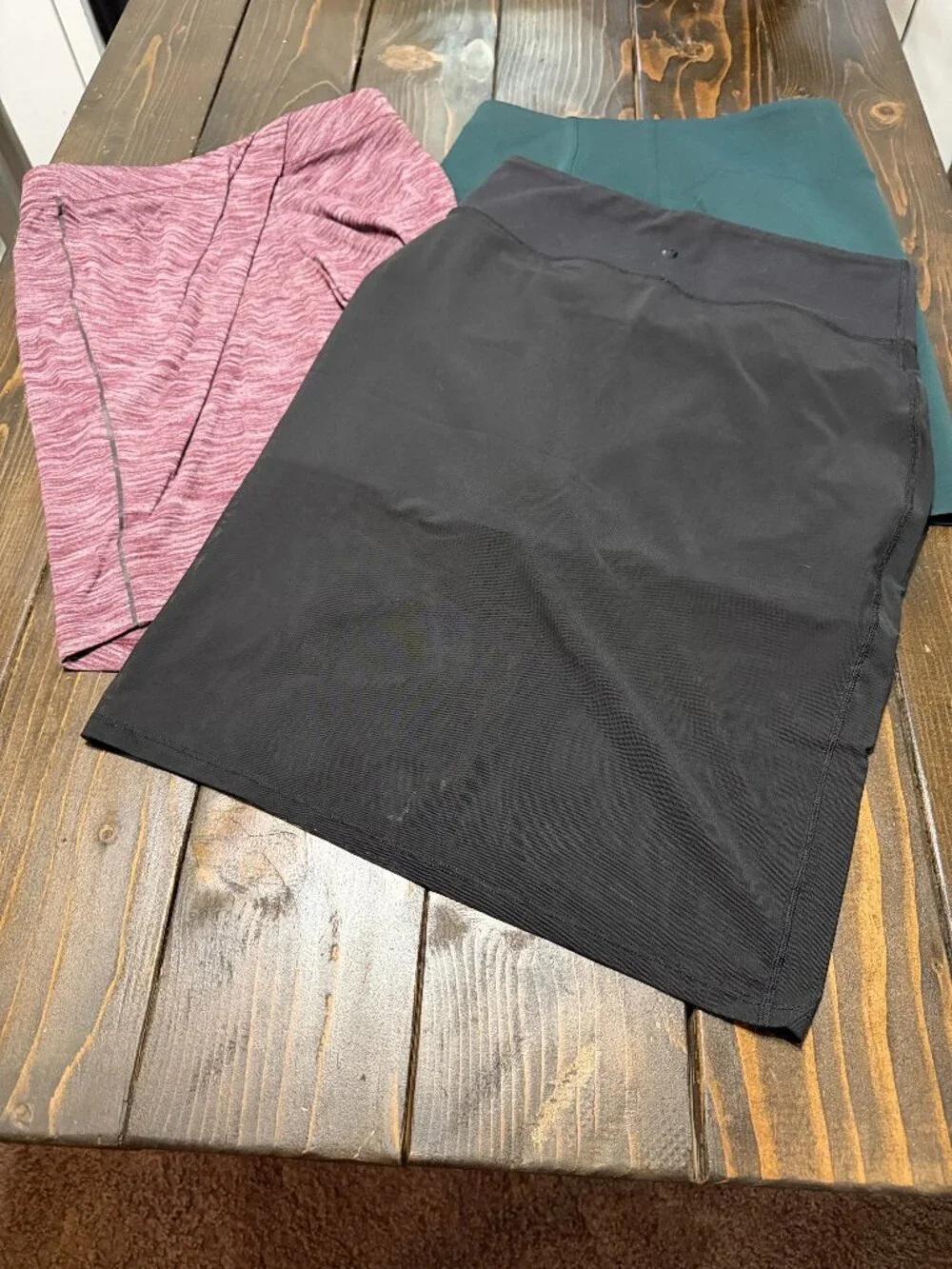 Lululemon Pencil Skirt Lot (3) – Women's | Good Condition / Size 8
